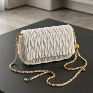 Cartera modelo miu miu